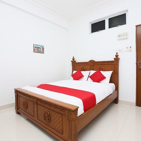 Super Oyo 89435 Nusantara Group Hotel Jertih Esterno foto