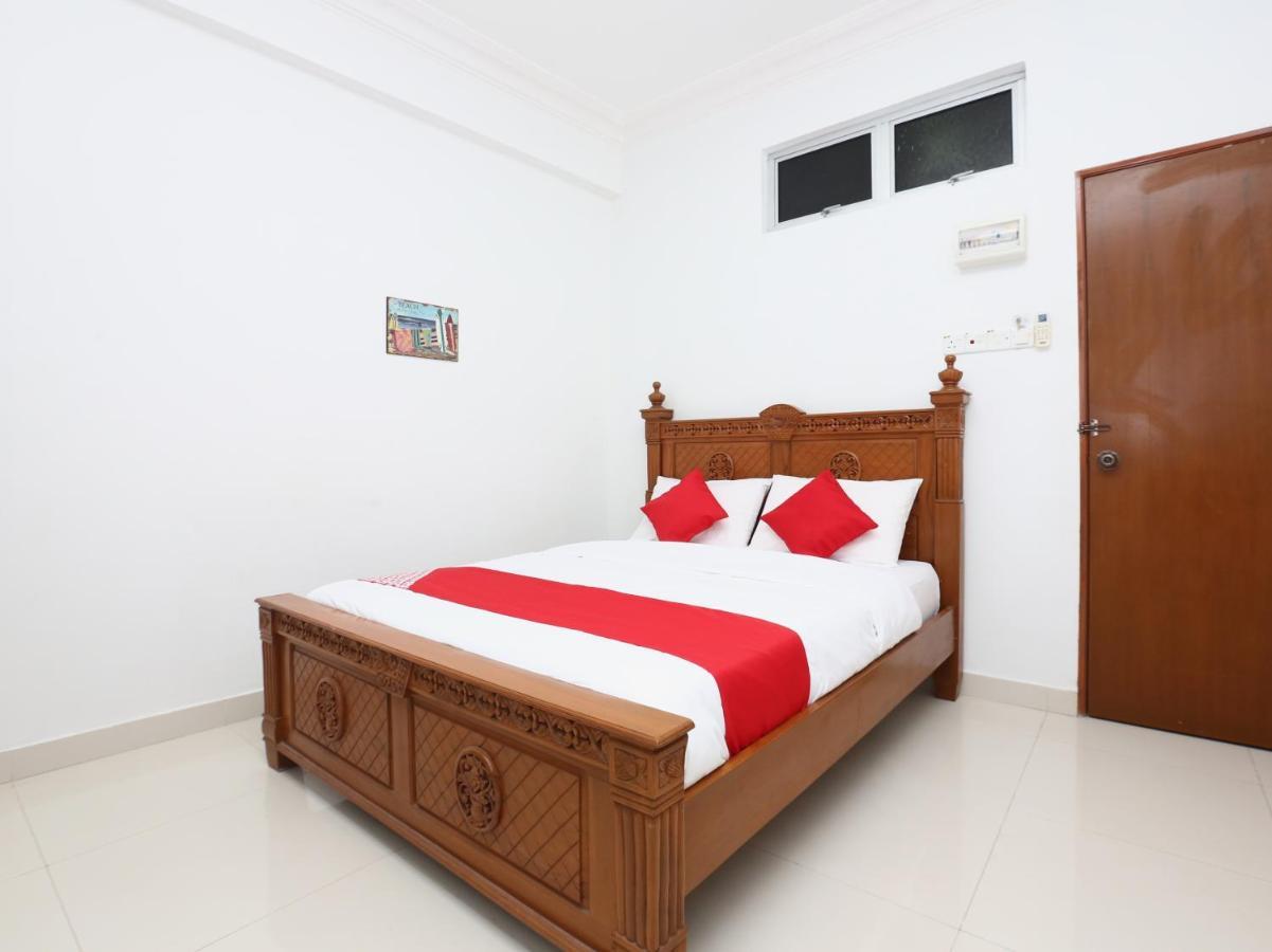 Super Oyo 89435 Nusantara Group Hotel Jertih Esterno foto